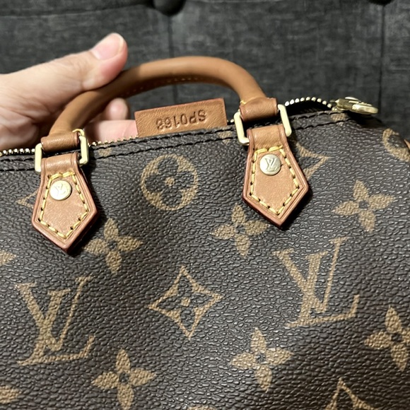 Mini size - Picture 6 of 8